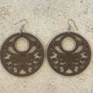 Elegant Brown Wood Butterfly Earrings *Excellent Cond*